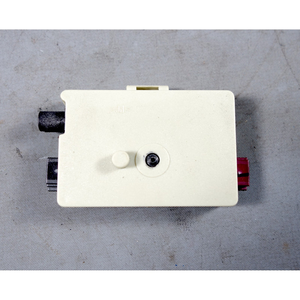 2007-2013 BMW E93 3-Series Convertible AM/FM Antenna Amplifier OEM
