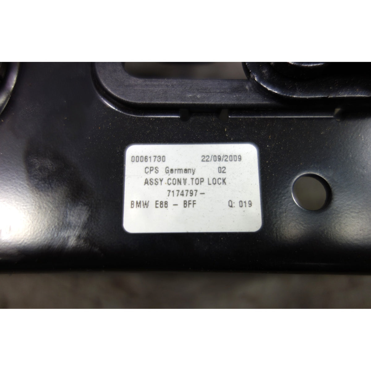 2008-2013 BMW E88 1-Series Convertible Top Locking Motor w/ Brackets OEM