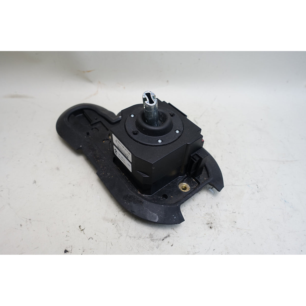 2013-2015 BMW E84 X1 SAV Automatic Transmission Shifter Interlock Selector OEM