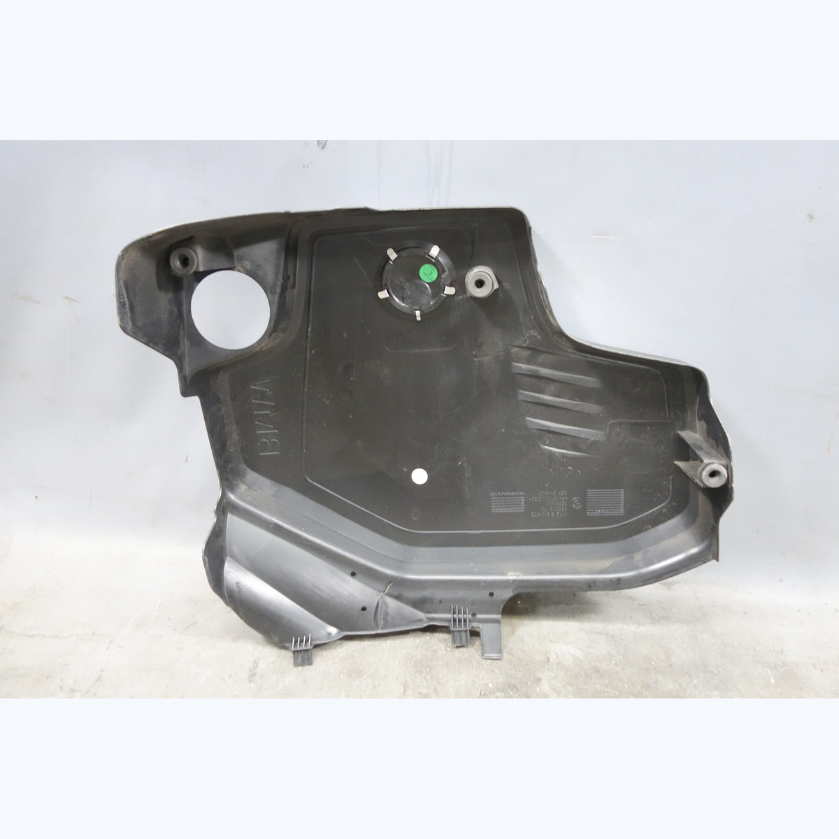 2014-2017 BMW F30 F22 F32 N20 N26 4-Cyl Turbo Factory Plastic Engine Coil Cover