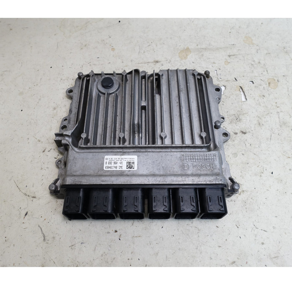 2017 BMW G30 540i G12 740i B58 Early Engine Computer DME 860 OEM