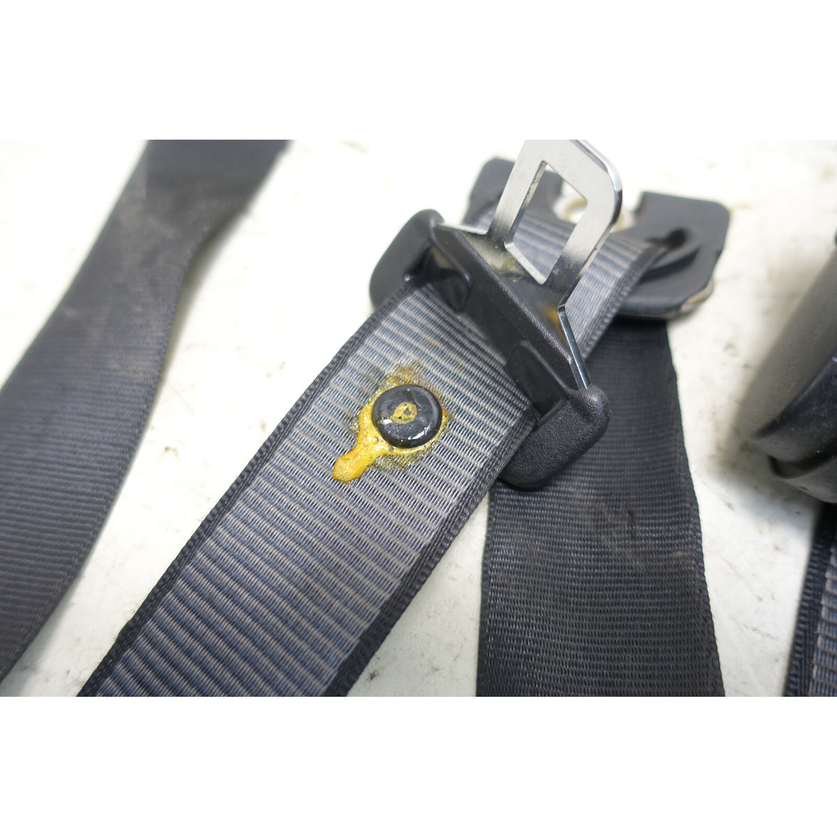 1989-1992 BMW E34 5-Series E32 Right Front Upper Seat Belt Strap Slate Grey OEM