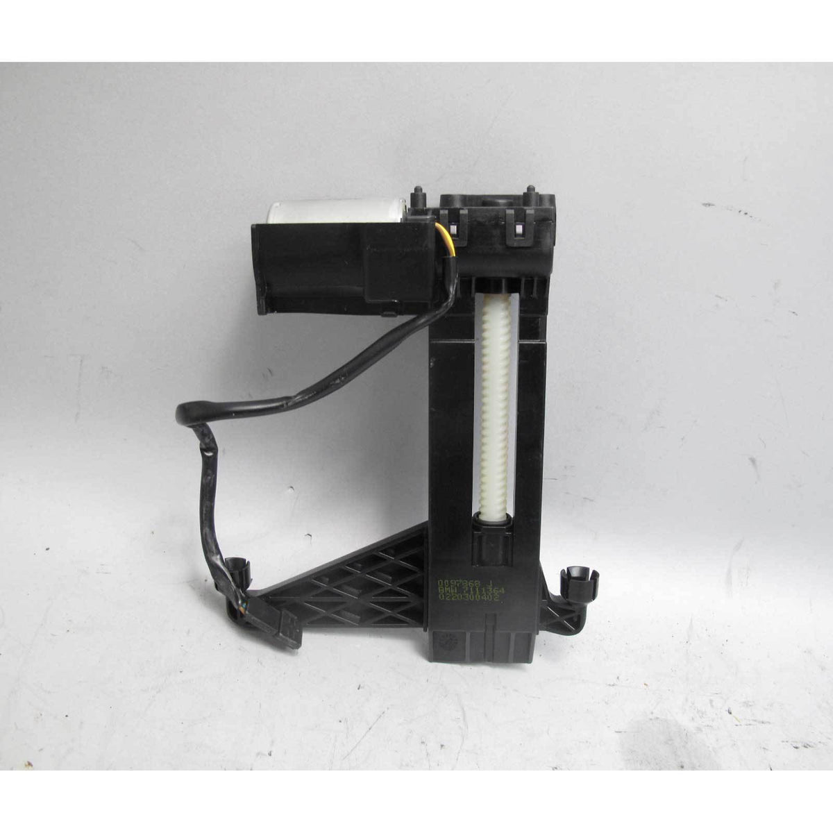 02-08 BMW E65 E60 5-Series Front Comfort Seat Headrest Height Adjustment Motor