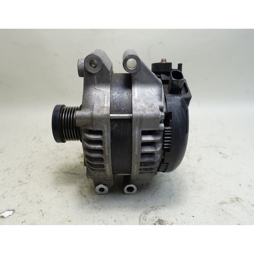 09-11 BMW E89 Z4 sDrive30i N52 6-Cyl Factory Denso Alternator Generator 170A OEM