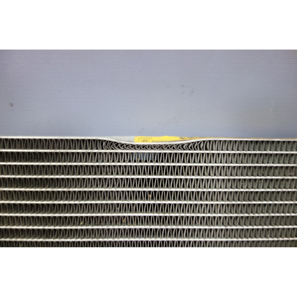 2009-2013 BMW F01 F02 7-Series Factory Air Conditioning Condenser Radiator Early