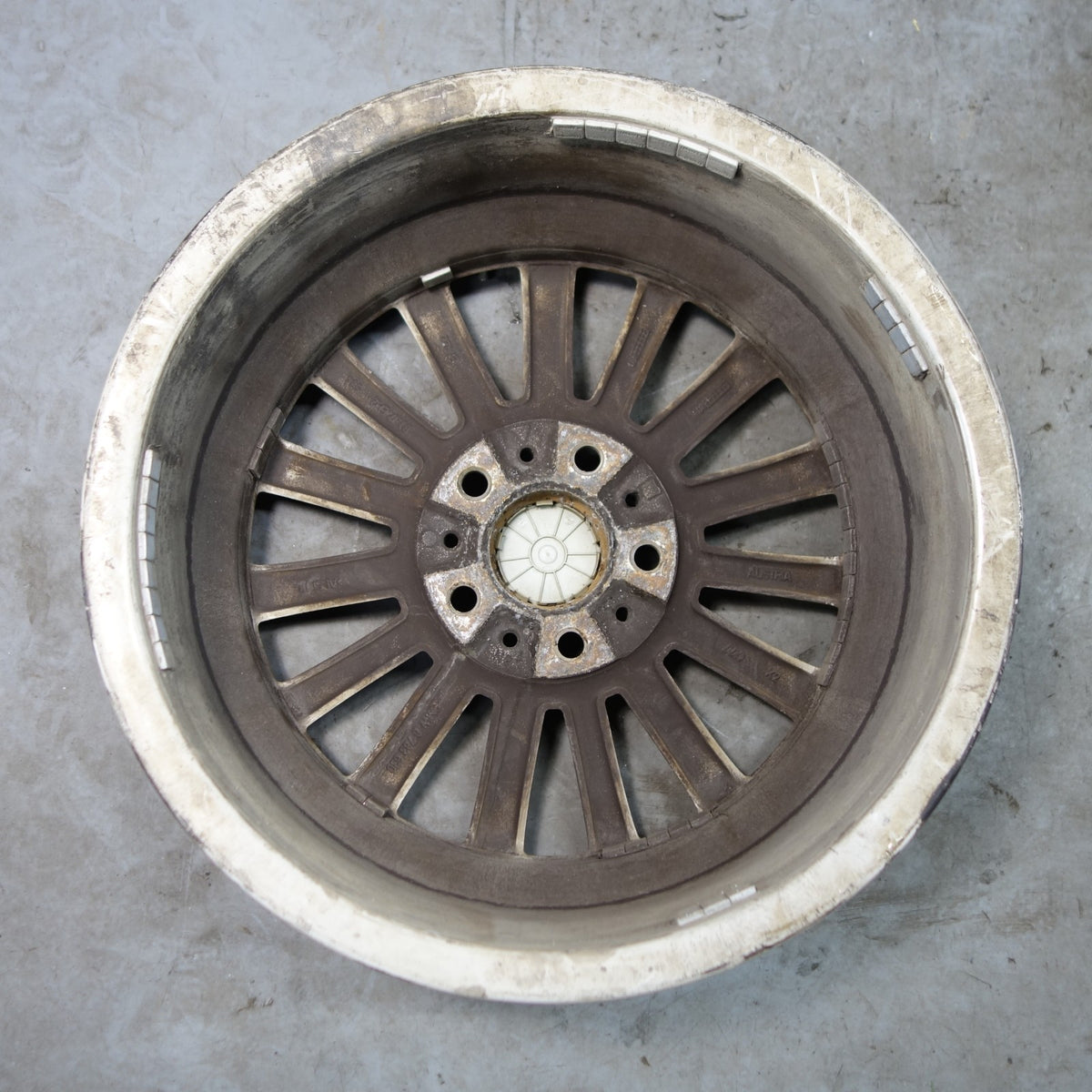 Damaged 06-11 BMW E90 E92 3-Series 17x8 Style 284 Factory Wheel Rim OEM