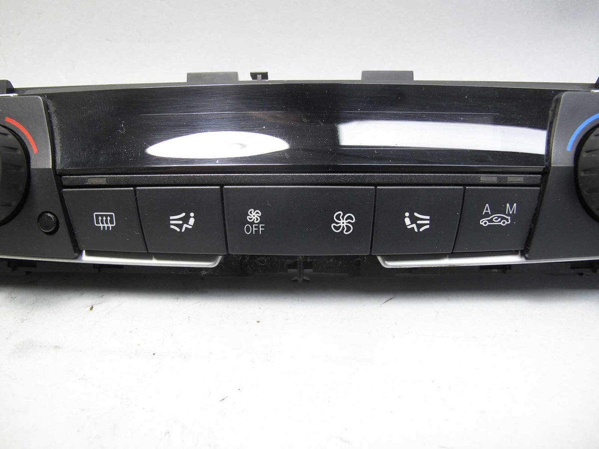 Damaged 2014 BMW F30 3-Series F22 Automatic Climate Control Interface Panel OEM