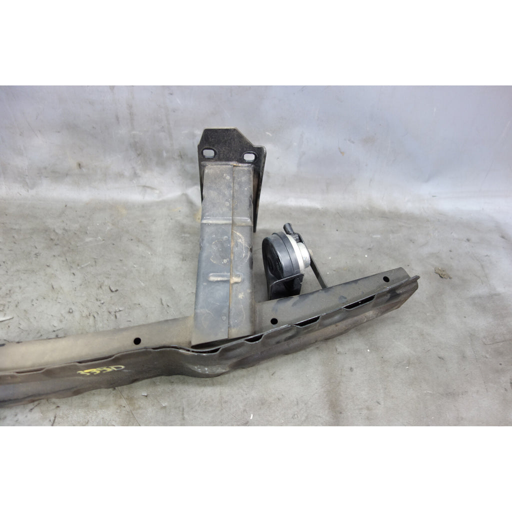 BMW E90 E91 3-Series 4dr Touring Front Bumper Reinforcement Carrier Bar 06-12
