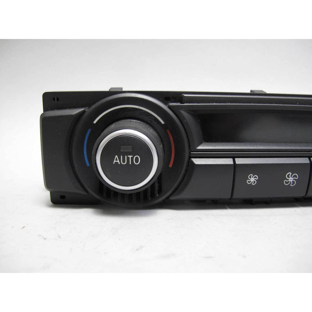 2007-2014 BMW E70 X5 E71 X6 Rear Seat Climate Control Interface Panel for 4-Zone