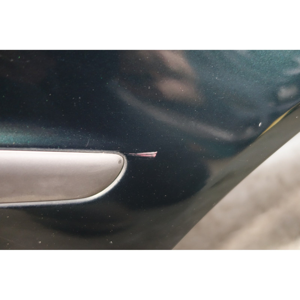 1999-2001 BMW E46 3-Series 4dr Right Front Fender Quarter Panel Oxford Green OEM