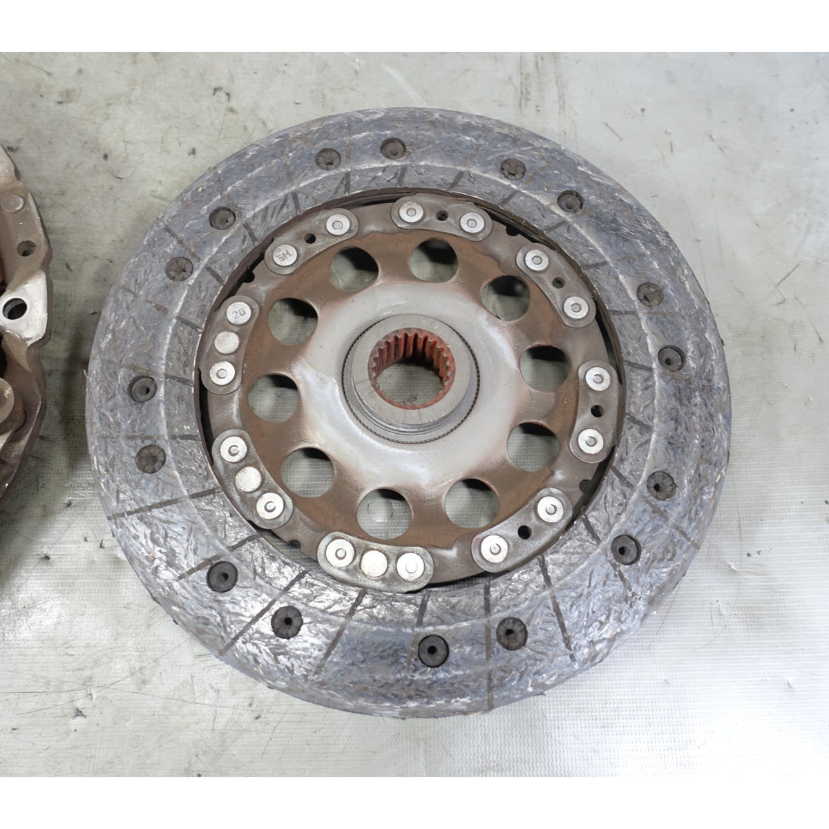 2006 BMW E83 X3 M54 3.0i Manual Transmission Clutch and Pressure Plate LuK OEM