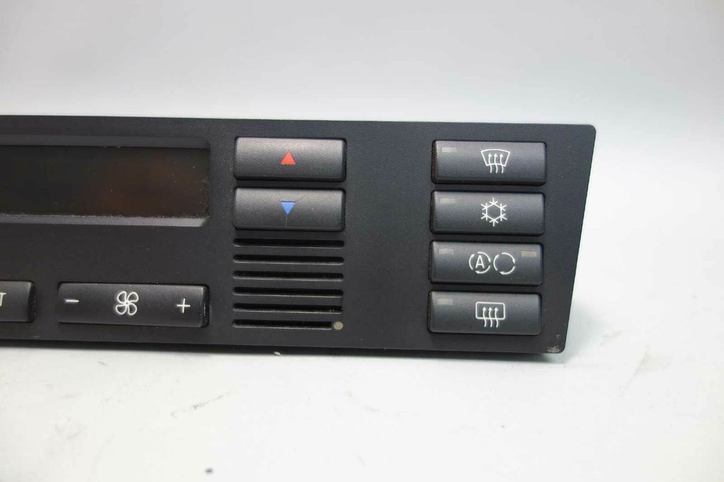 Damaged 2000 BMW E53 X5 SAV Automatic Climate Control for w Rear AC OEM