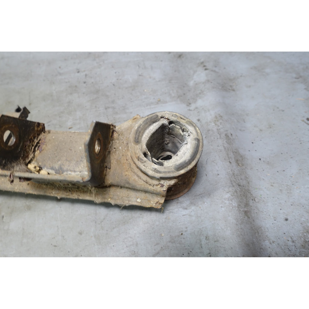 84-93 BMW E30 3-Series Factory Rear Axle Sub Frame Axle Carrier Cross Member OE