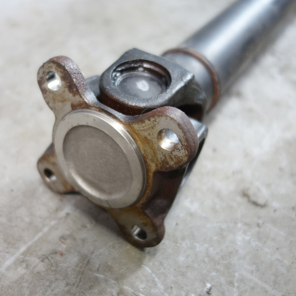 16-24 BMW G20 3-Series F97 G05 xDrive Front Drive Propeller Shaft U-Joint