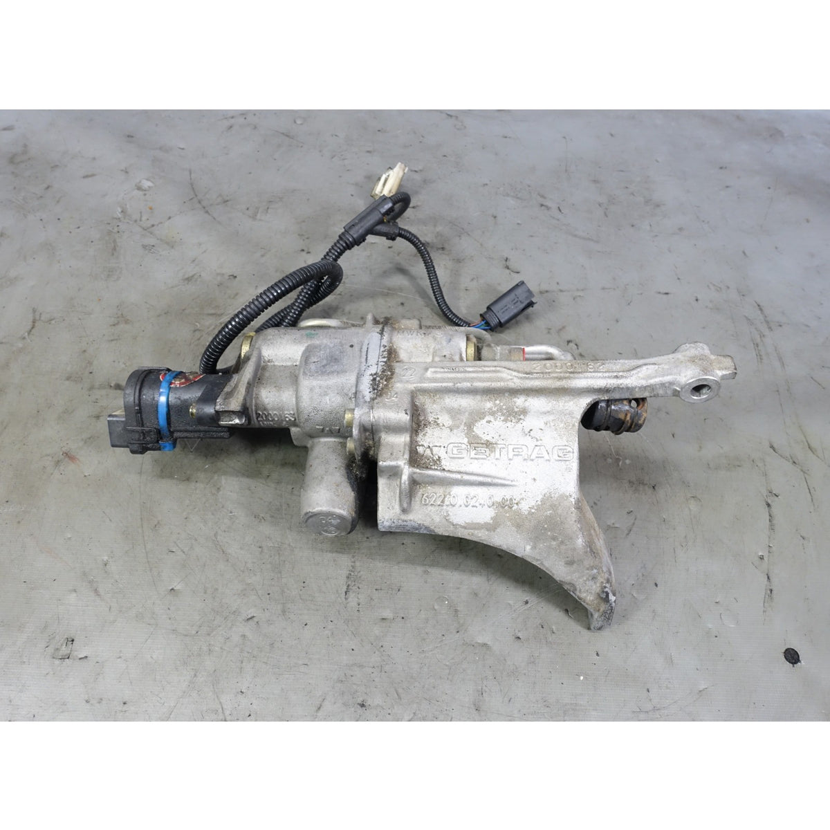 Damaged 2001-2006 BMW E46 M3 SMG Transmission Actuator Shifter Getrag OEM