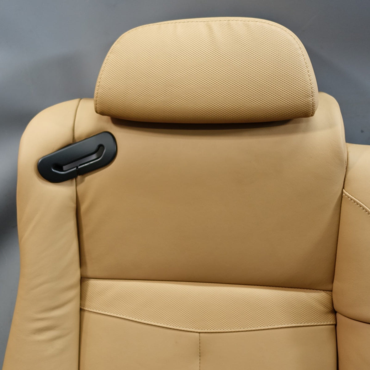 08-10 BMW E63 E64 650i Rear Seat Backrest Cushion Pad Saddle Brown Leather OEM