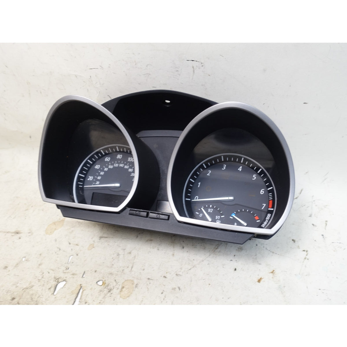 2003-2005 BMW Z4 E85 Instrument Cluster Speedometer MPH Auto Trans OEM