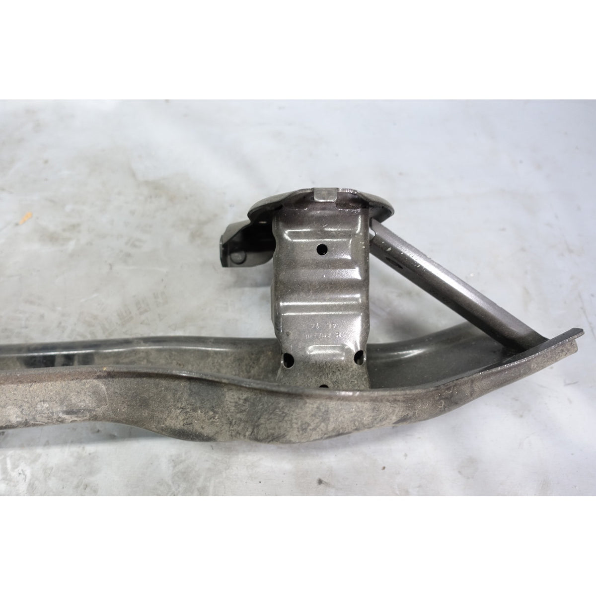 2012-2018 BMW F12 F06 6-Series Rear Bumper Reinforcement Crash Bar Steel OEM