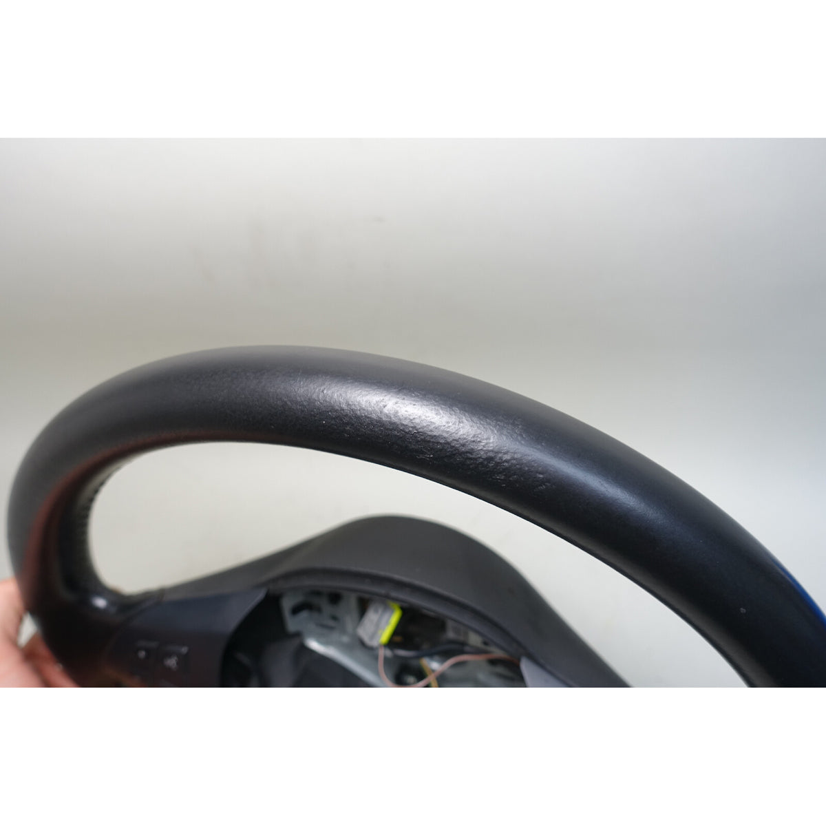 2010-2013 BMW E70 X5 SAV Factory Leather Steering Wheel w Multifunction Buttons