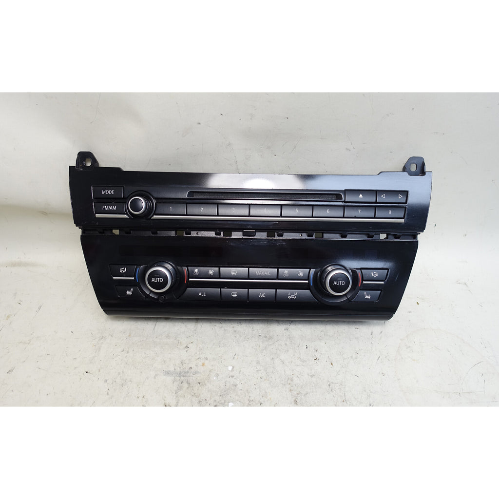 Damaged 11-16 BMW F10 5-Series Automatic Climate Control w Radio Head Unit