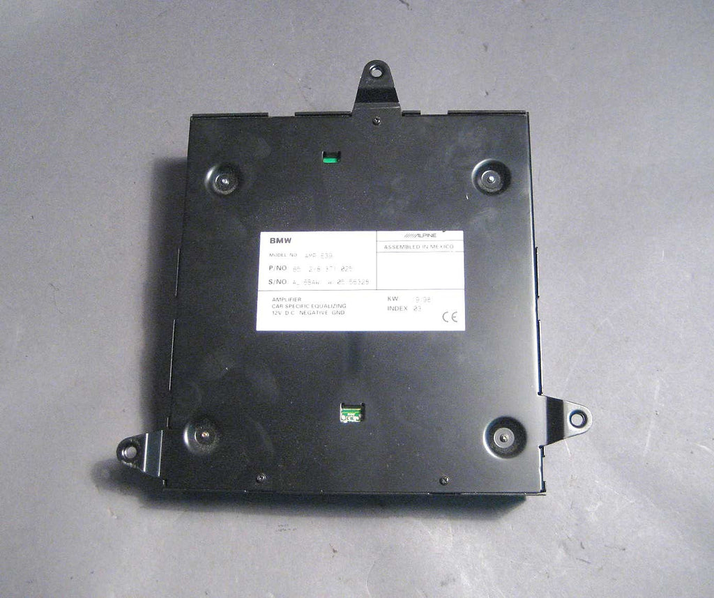 BMW E39 5-Series Sedan Hi-Fi Stereo Audio Amplifier S676A 1997–2003 OEM USED