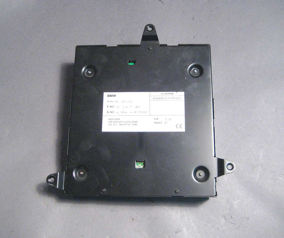 BMW E39 5-Series Sedan Hi-Fi Stereo Audio Amplifier S676A 1997–2003 OEM USED