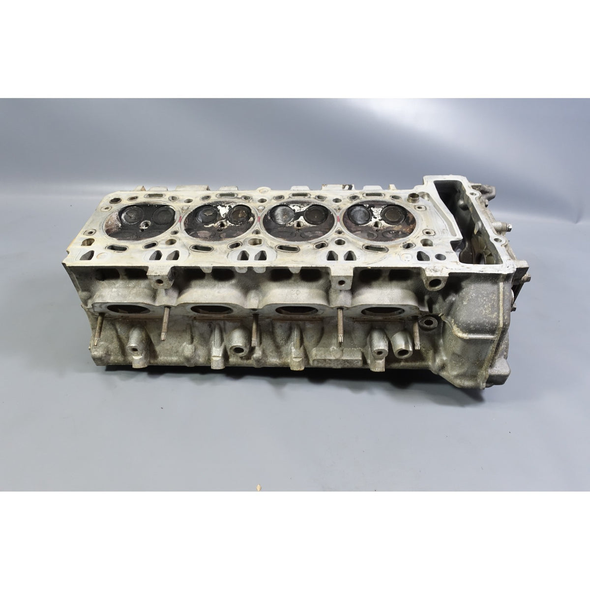 2009-2013 BMW N63 4.4L V8 Bank 2 Left Engine Cylinder Head Cyls 5-8 OEM