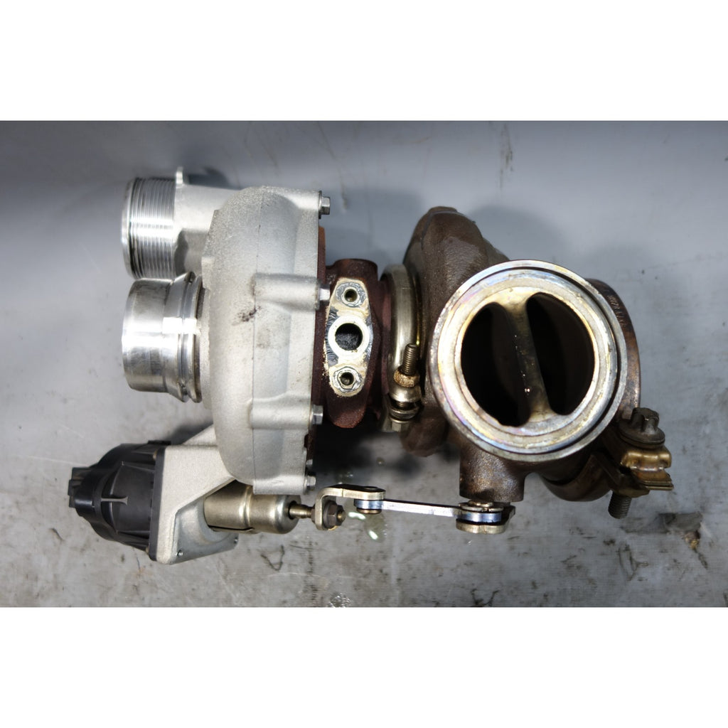 18-24 BMW F90 M5 F92 M8 X5M Bank 1 Right Turbocharger Cyl 1-4 Turbo OEM