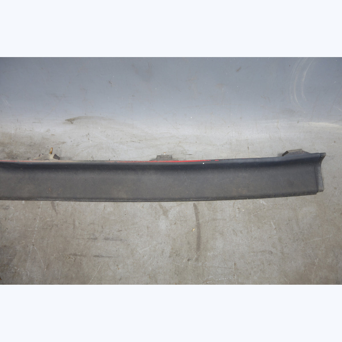 86-89 BMW E30 3-Series Diving Board Rear Bumper Plastic Center Top Trim Molding