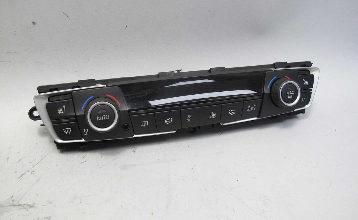 Damaged 2014 BMW F30 3-Series F22 Automatic Climate Control Interface Panel OEM
