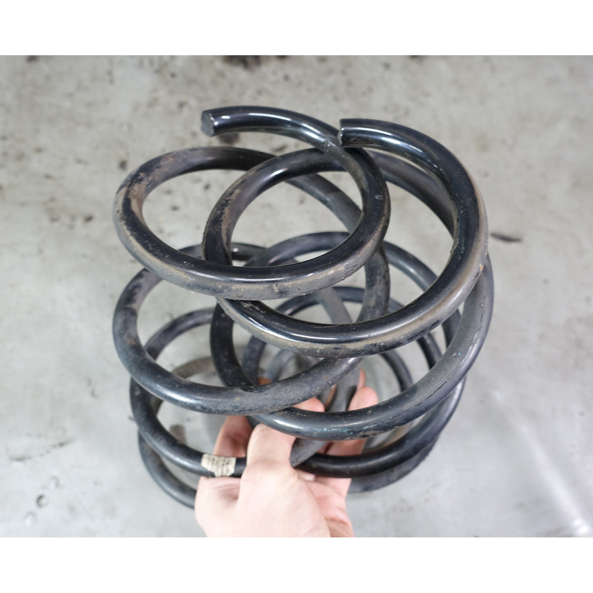 2011-2013 BMW E93 M3 Convertible Factory Front Coil Spring Pair Left Right OEM