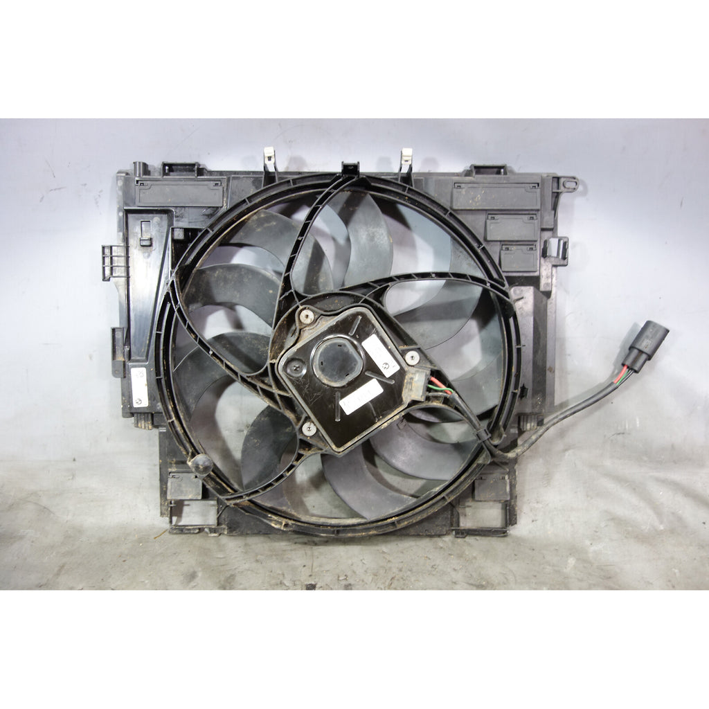 Damaged 2012-2016 BMW F10 528i N20 4-Cyl Factory Engine Cooling Fan Electric OEM