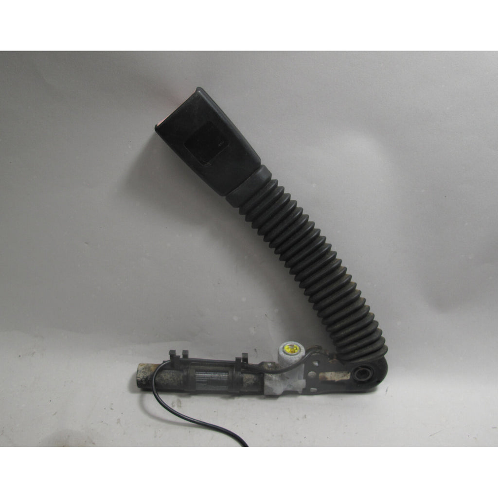 BMW E60 5-Series E61 Left Front Driver's Seat Belt Buckle Receptacle Lower 04-10