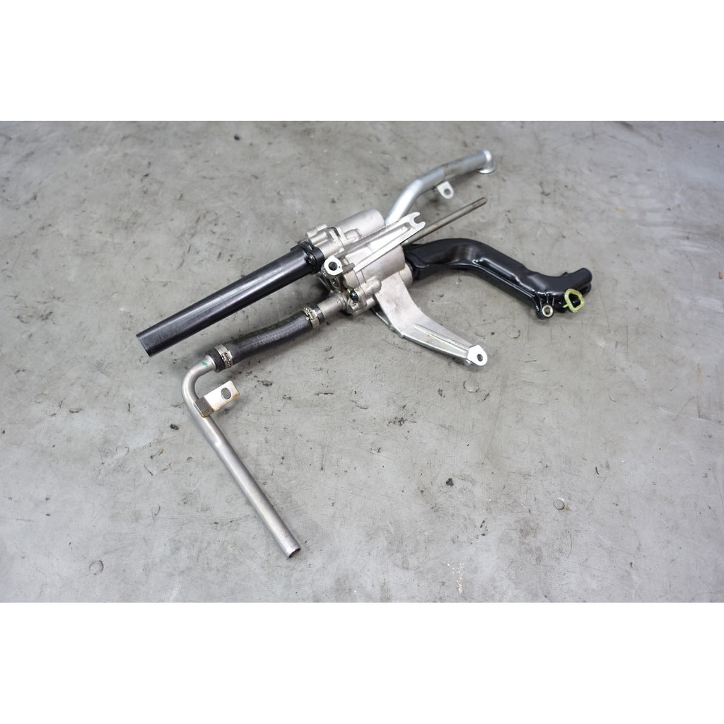 2014-2019 BMW F80 M3 F82 M4 S55 Suction Secondary Oil Lubrication Pump OEM