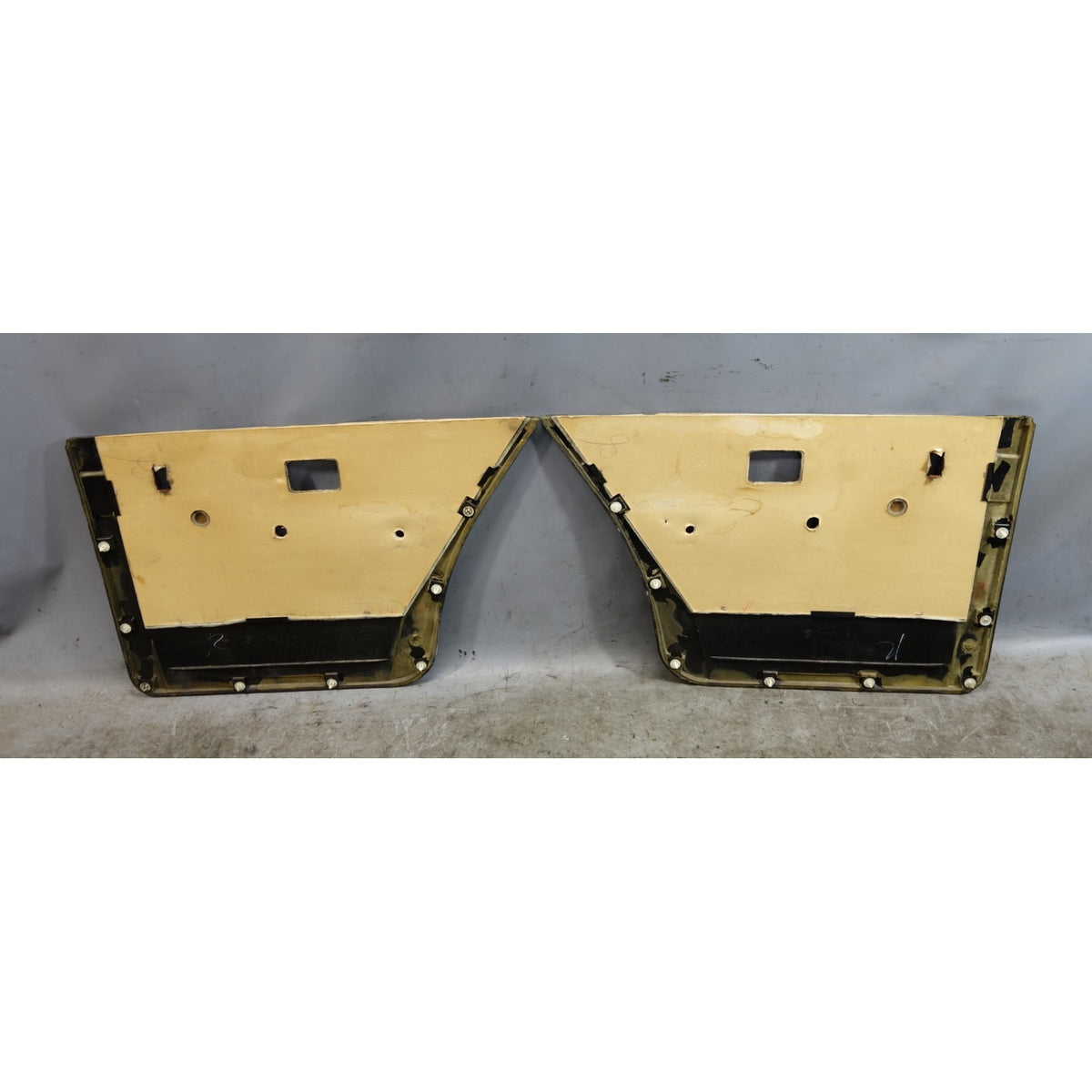 83-84 BMW E28 5-Series Rear Interior Door Card Panel Pair Cherry Red Leather OEM
