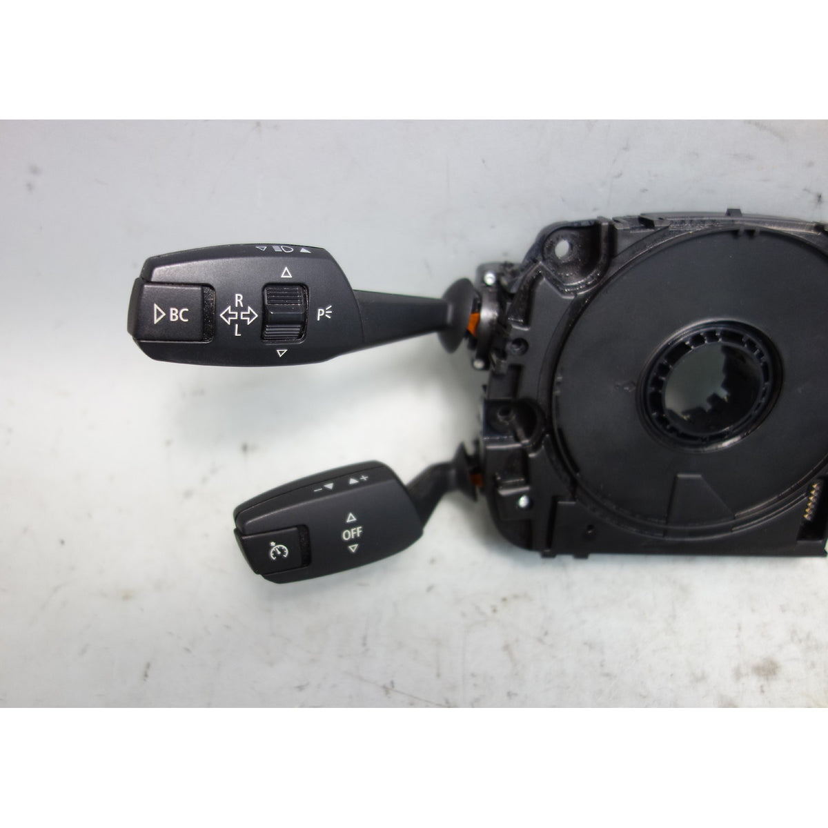 2008-2014 BMW E71 E72 X6 SAC Steering Column Wheel Switch Hub Turn Wiper Cruise