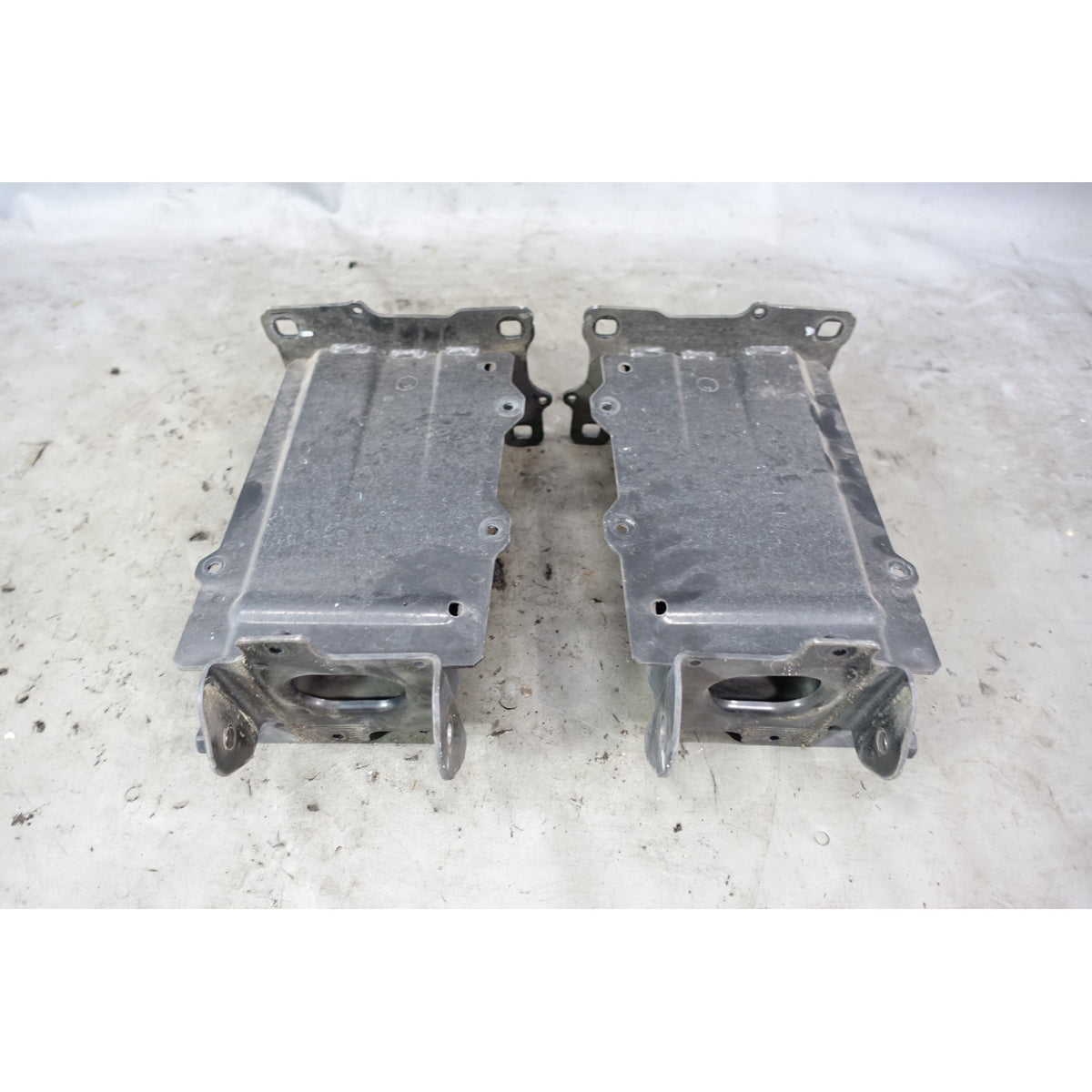 03-05 BMW E85 Z4 Roadster Early Front Bumper Deformation Reinforcement Arms OEM