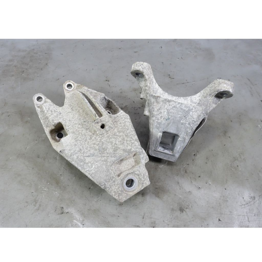 2019-2022 BMW G20 330i xDrive 4-Cylinder Engine Support Arm Bracket Pair OEM