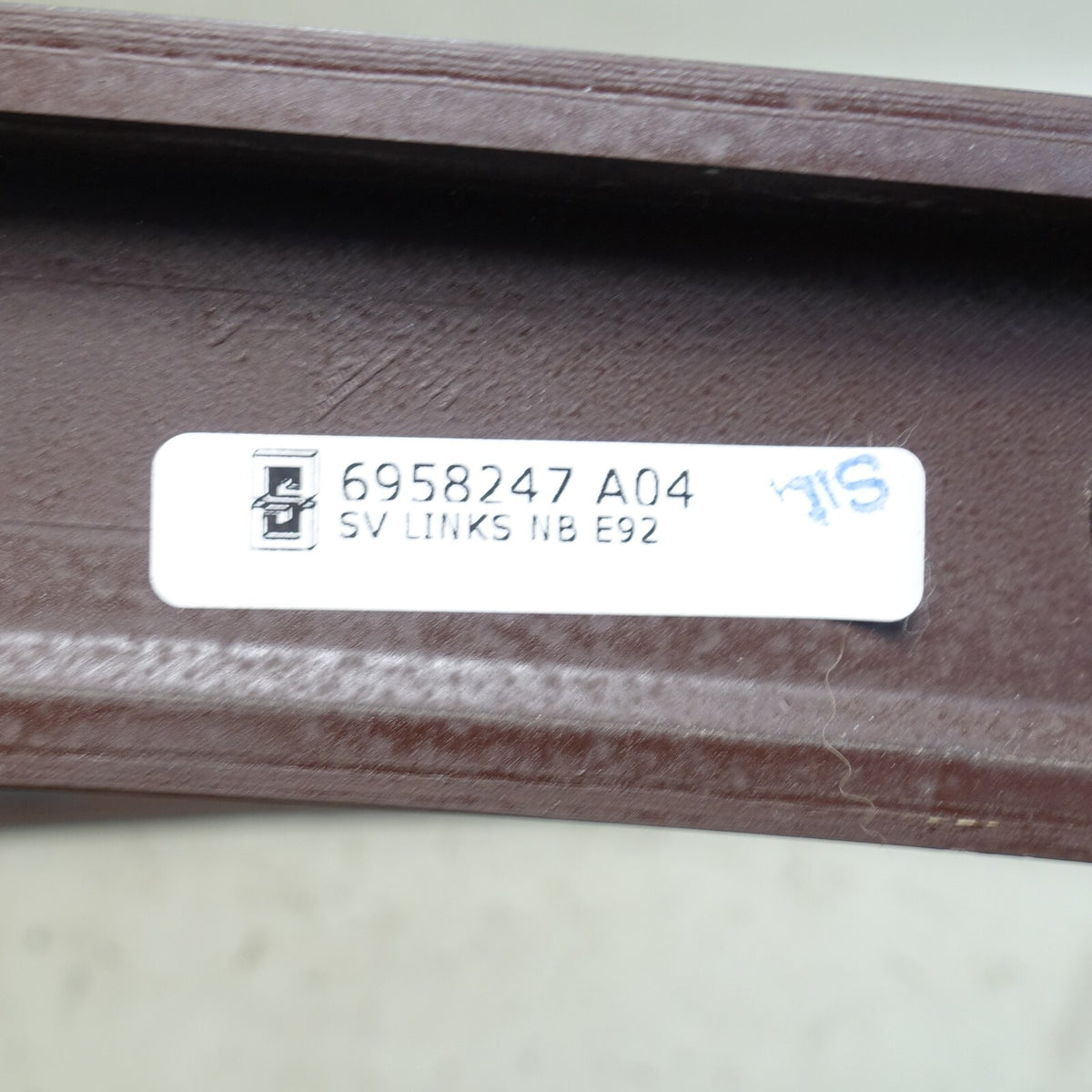 2007-2013 BMW E92 E93 3-Series 2dr Rear Lateral Wood Trim Strip Pair Walnut Root