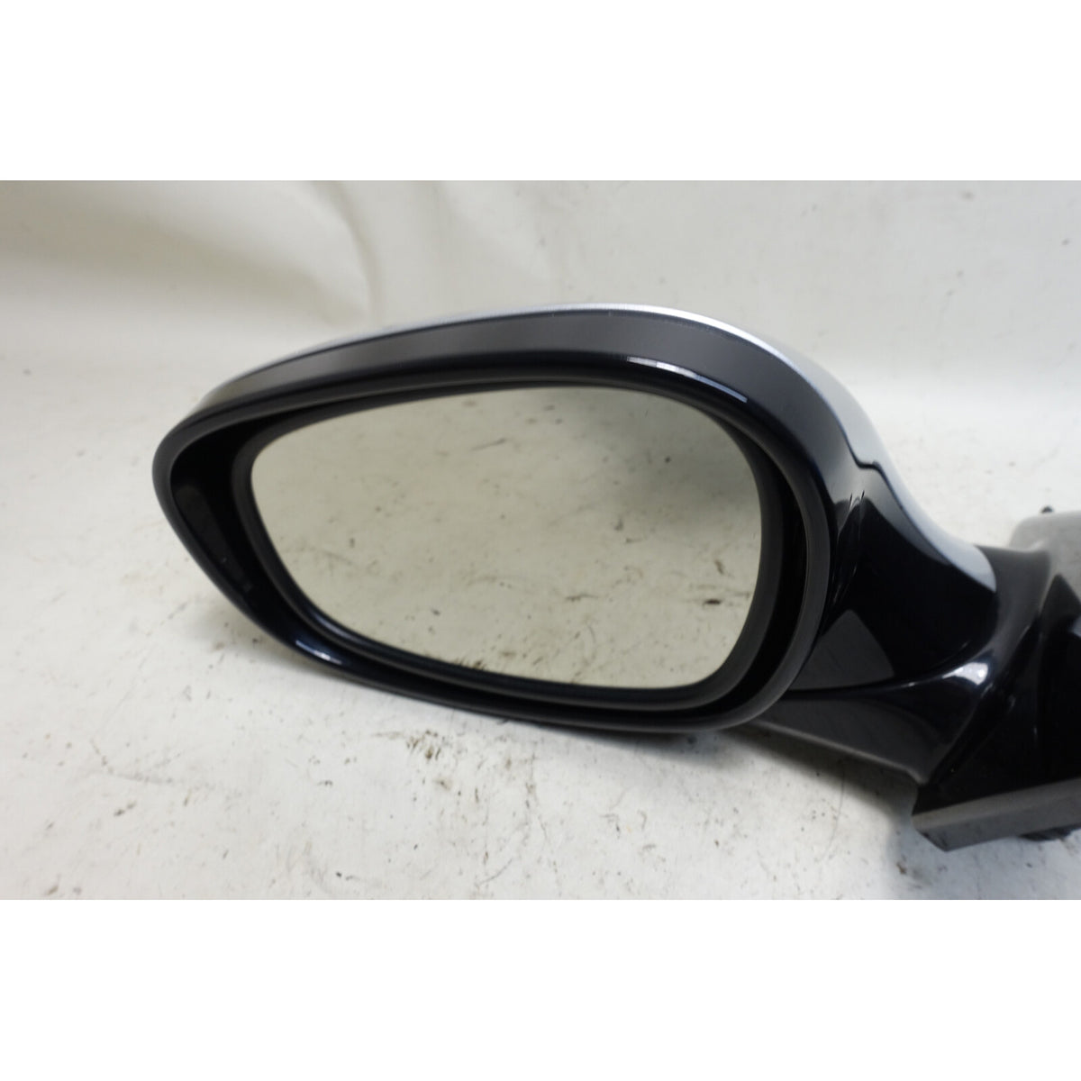 2009-2012 BMW E90 3-Series E91 4dr Left Outside Side Mirror Power-Fold Silver OE