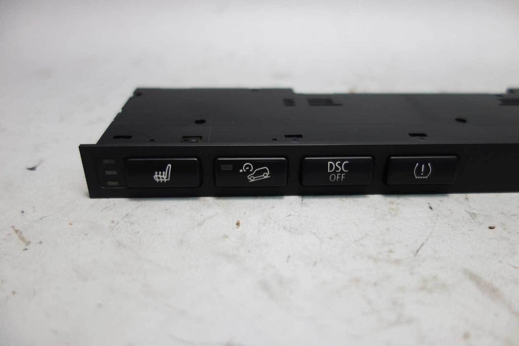 2004-2006 BMW E83 X3 SAV Front Center Console Switch Unit Seat Heat Hill TPS DSC