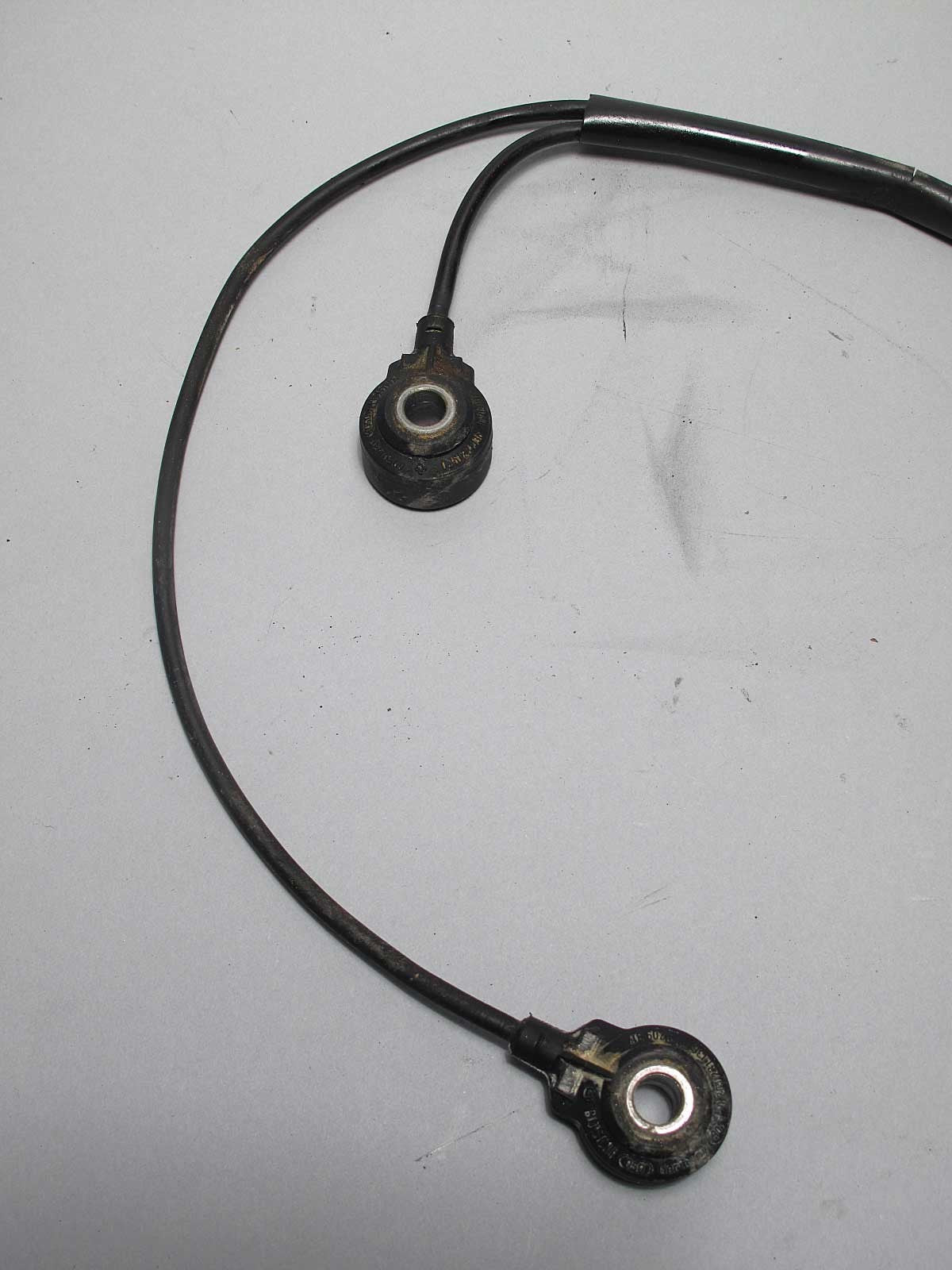 1998-2010 BMW V8 Engine Ping Knock Sensor E38 E39 E65 M62TU N62 S62 USED OEM