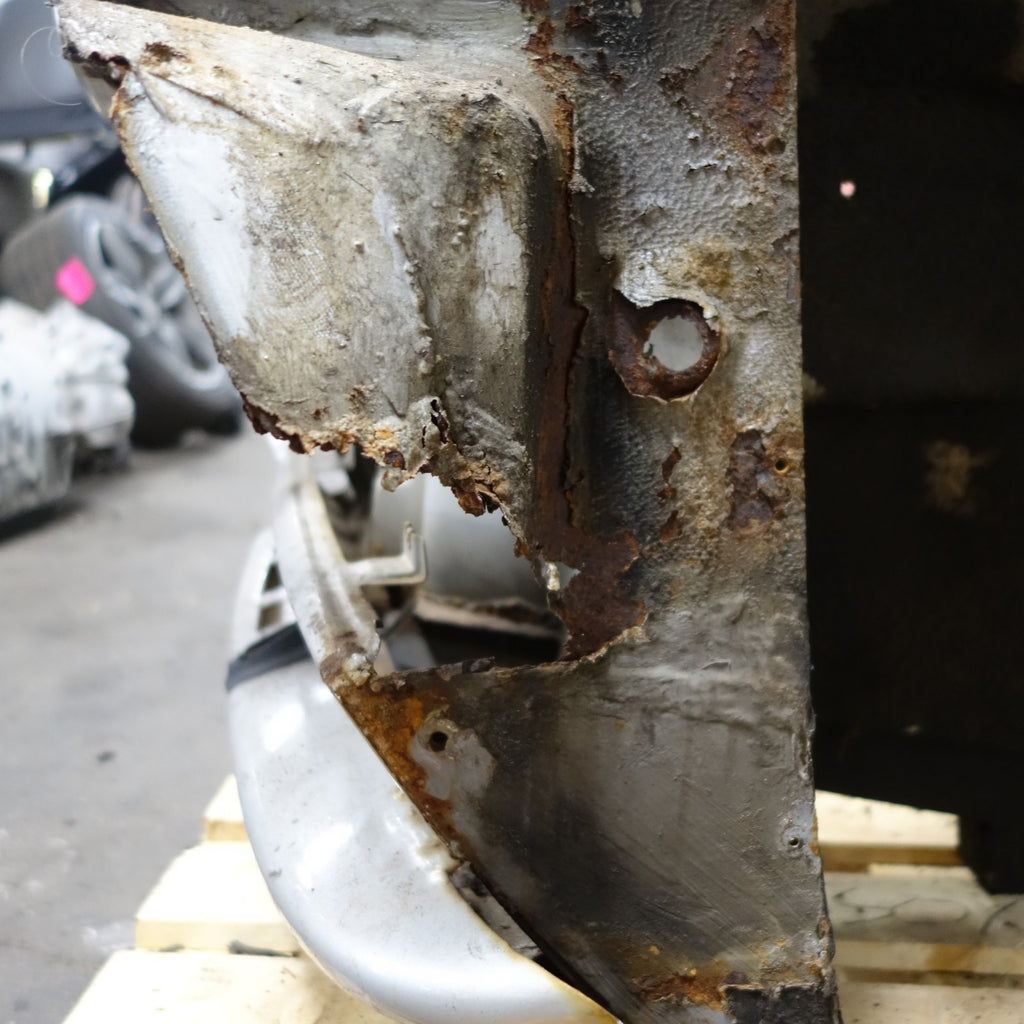 69-76 BMW E3 Sedan Front End Clip Frame Rail Section Cut *Pick Up Only*