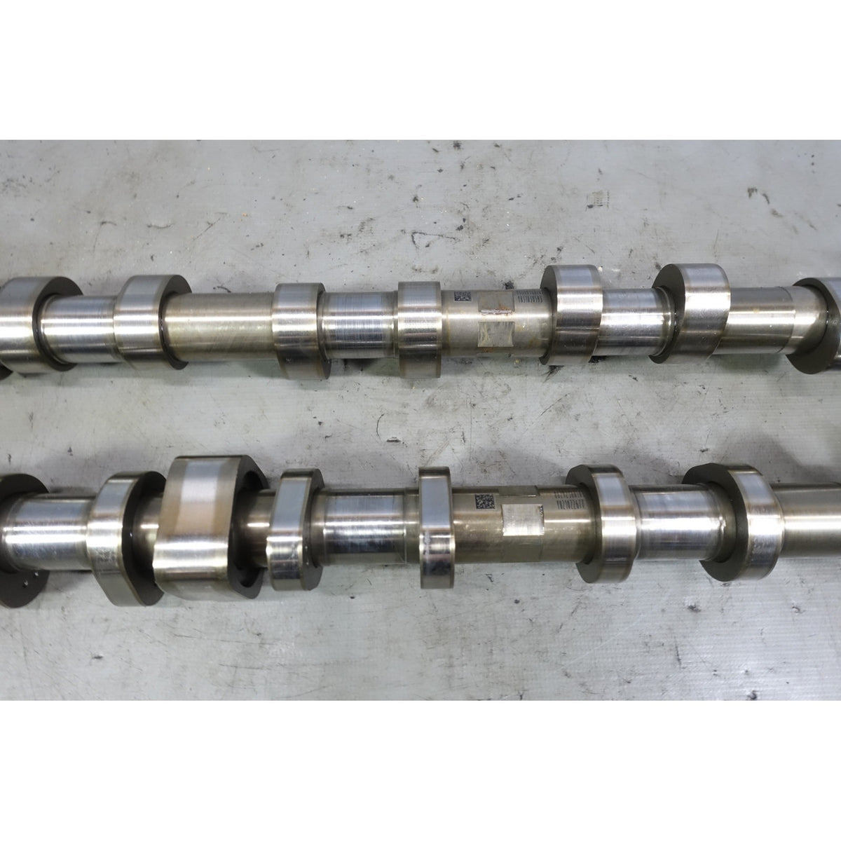 2019-2025 BMW 330i G20 530i B46 2.0L Engine Camshafts Pair Intake Exhaust OEM