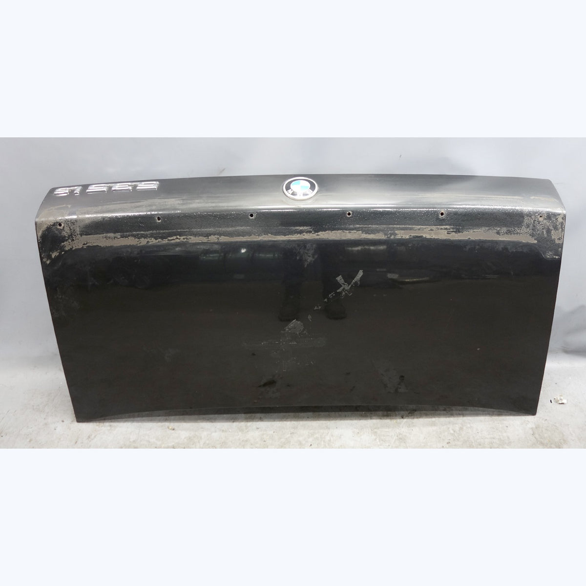 1982-1988 BMW E28 5-Series Rear Trunk Deck Lid Cover Diamond Black OEM