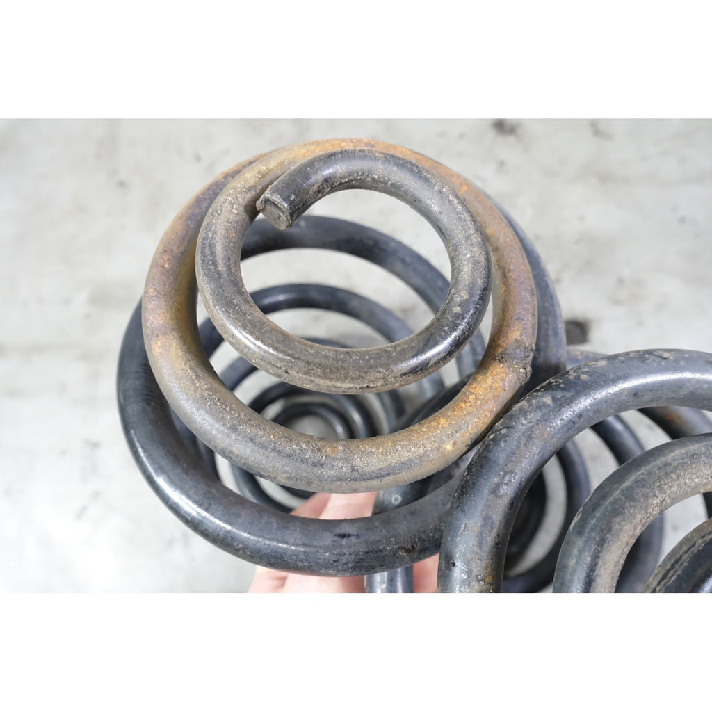 96-98 BMW Z3 1.9 Roadster M44 4-Cyl Factory Rear Axle Coil Barrel Springs OEM