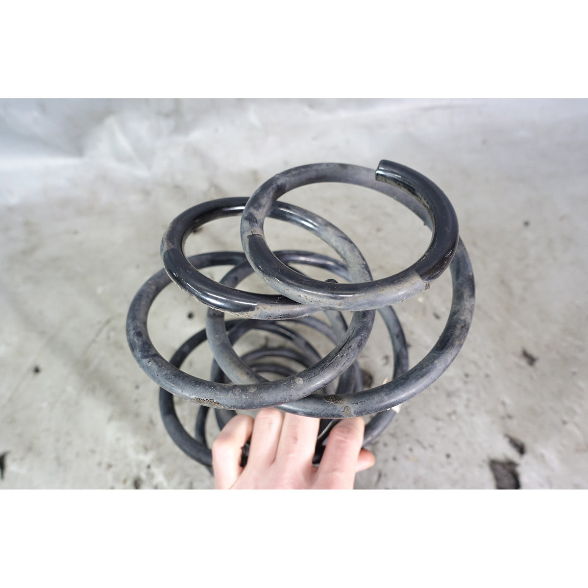 09-11 BMW E89 Z4 sDrive30i Factory Front Axle Coil Spring Pair Left Right OEM