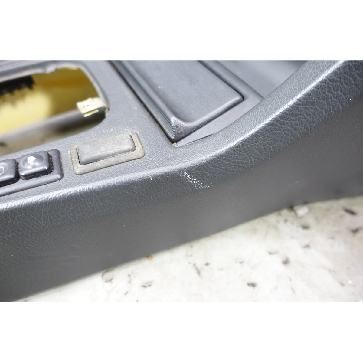 BMW E30 3-Series Coupe Front Storing Partition Console Electric Window Black OE