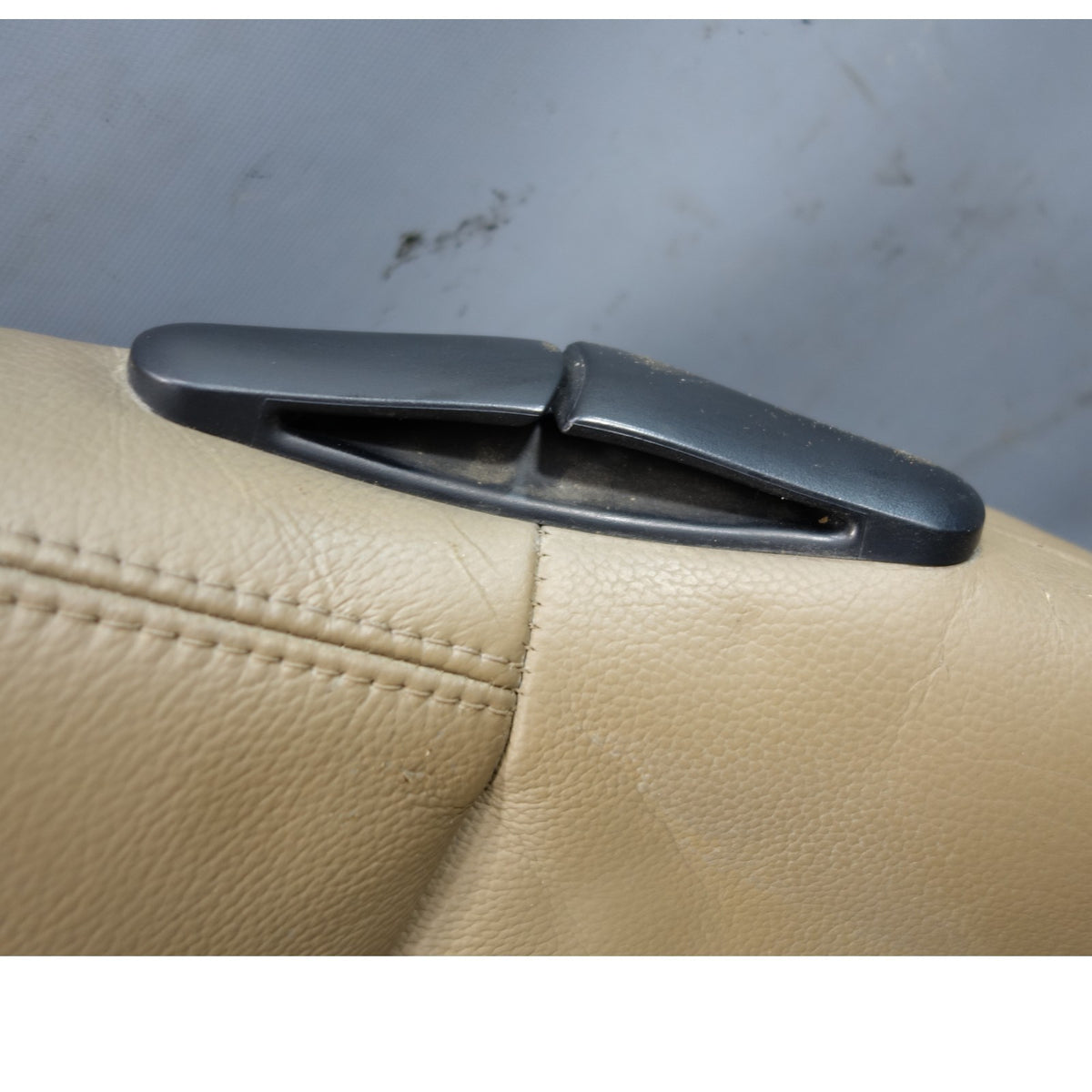99-02 BMW Z3 Roadster Left Front Drivers Sport Seat Backrest Beige Leather OEM