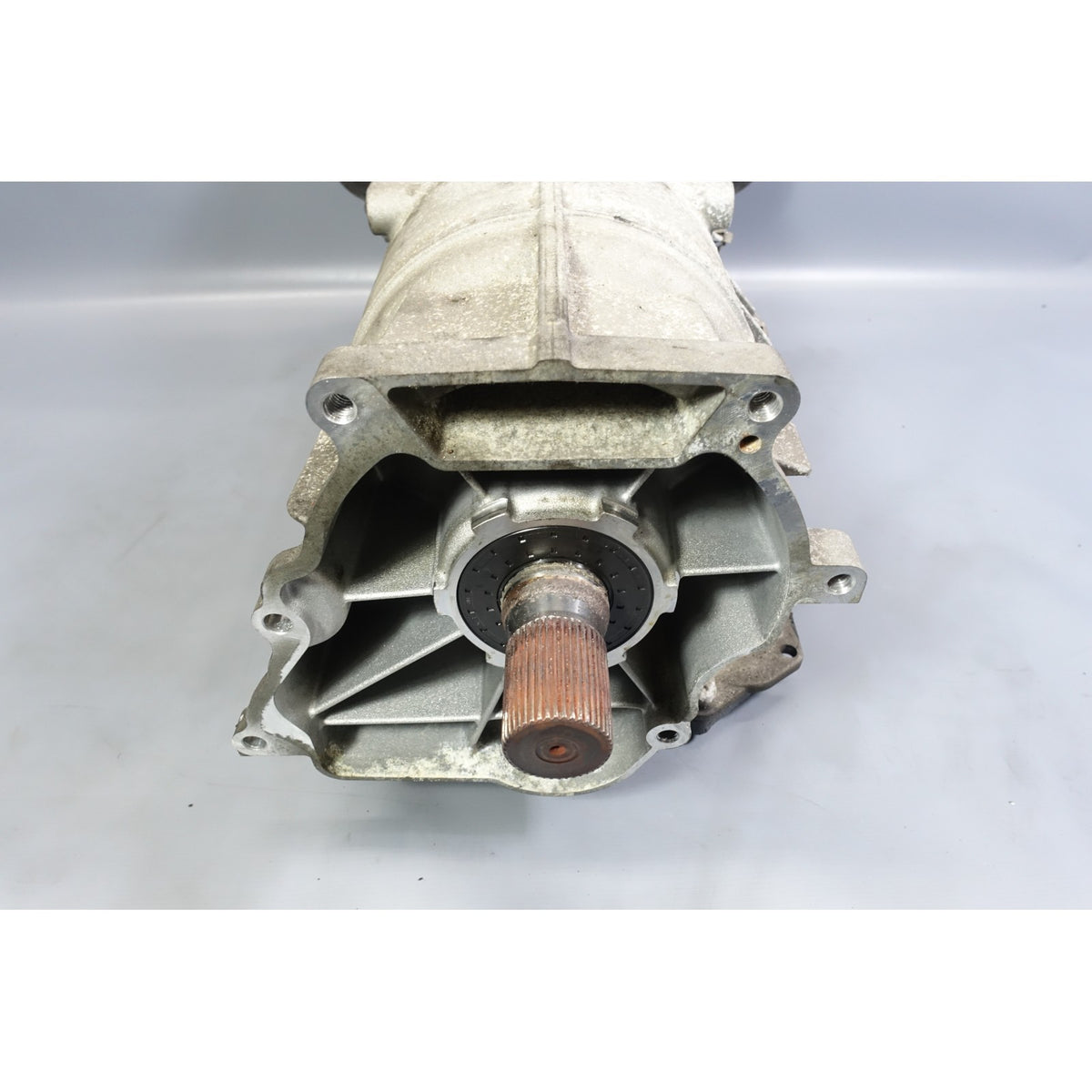 2011-2012 BMW F10 550i F12 650i xDrive N63 V8 Automatic Transmission 8HP-70Z OEM